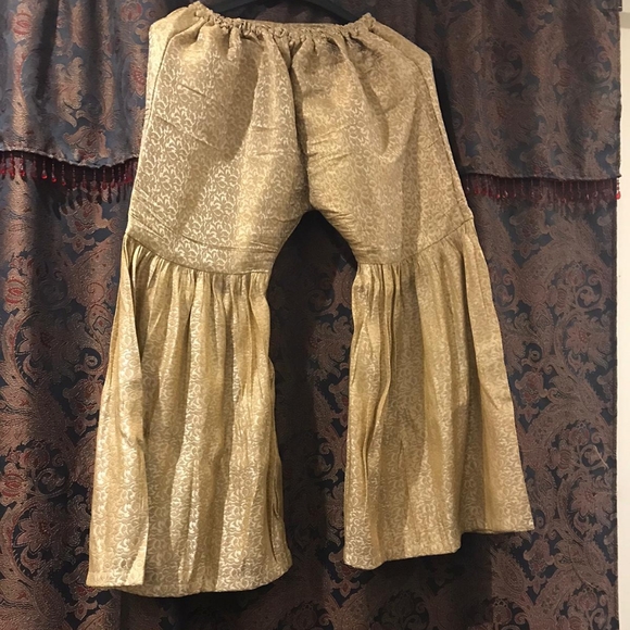 Dress - Picture 4 of 4